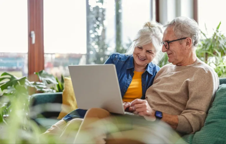 Internet for Seniors: A Practical Guide to Comparing Providers and Plans Available at Your Address